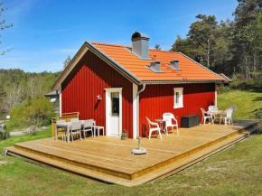 4 person holiday home in HEN N in Nosund